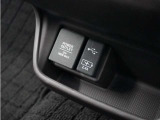 ◆USB接続端子◆スマホやiPodなどを接続して、いつもの音楽を車内でもお楽しみいただけます♪