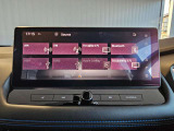 純正ナビゲーションになりマップ機能はもちろん、音楽もBluetooth接続で楽しいドライブができます。