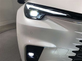 LEDヘッドライトです。デザイン性がよくとても明るいので、夜間の走行や悪天候でも安心です。しかも長寿命!