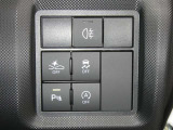 ネッツトヨタ静浜は&rdquo;キレイ&rdquo;にこだわっています。特設サービス工場で、新しく生まれ変わった車!内装・外装の徹底的な掃除、シートを外してニオイの元まで消臭・除菌、見えにくいエンジンルーム内もキレイ!
