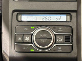 車内空調は&rdquo;AUTOエアコン&rdquo;にお任せ。運転に集中出来ますよ!