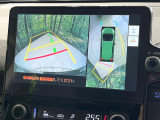 【パノラミックビューモニター】専用のカメラにより、上から見下ろしたような視点で360度クルマの周囲を確認することができます☆死角部分も確認しやすく、狭い場所での切り返しや駐車もスムーズに行えます。