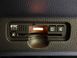 【ETC】高速道路の料金所をストレスなく通過!話題のスポットやサービスエリアに多い「スマートIC」利用時は必須のアイテムです。当店でセットアップを実施、ご納車当日からすぐにご利用いただけます!