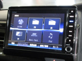 ナビゲーションは純正8インチメモリーナビ(VXM-195NBi)を装着しております。AM、FM、CD、DVD再生、Bluetooth、音楽録音再生、フルセグTVがご使用いただけます。