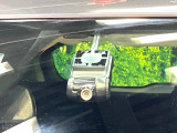 【ドライブレコーダー】ドライブレコーダー装備!走行中はもちろん、あおり運転や事故に遭遇した際、映像で記録し、万一のリスクに備えます。※記録用SDカードはお客様ご自身でご準備いただく必要があります。