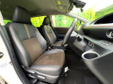 運転席シート廻りは使用感も少なく、良好な状態となっています。丁寧に使われていたことがよくわかりますね。