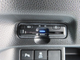 『ETC搭載』 高速利用時に便利なETCを搭載しております。高速道路での利用がスムーズになります!これで長旅も楽々♪納車時にセットアップをさせていただきますので、カードを差し込むだけでご利用いただけま