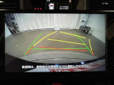 【バックモニター】駐車時に後方がリアルタイム映像で確認できます。駐車時や、夜間のバック時に大活躍♪