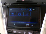 CD、DVD、Bluetooth、AM、FM、AUX、スマートフォン接続ができます。