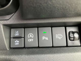 当店ではお車の下回りもチェック!気になる錆や腐食など程度の良いものだけを展示しております!安心してお買い求め下さい。