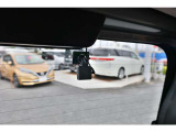 「ディーラーは高い!」というイメージをお持ちですか?当店は、自動車税などの税金からなる「法定費用」などの諸経費を含めた総額表示にてお車をご紹介しております。