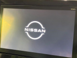 【純正9型ナビ】人気の純正ナビを装備しております。ナビの使いやすさはもちろん、オーディオ機能も充実!キャンプや旅行はもちろん、通勤や買い物など普段のドライブも楽しくなるはず♪