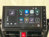 【9インチスマホ連携ディスプレイオーディオ】 対応しているスマホアプリを大画面で使えます!フルセグテレビやラジオの視聴、Bluetooth接続による音楽鑑賞、ハンズフリー通話なども利用可能です。