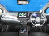 ノートオーラ 1.2 G FOUR レザーエディション 4WD 