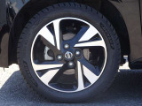 【タイヤ】 【純正15インチアルミホイール】《165/55R15》専用のアルミなのでお車のイメージぴったりですね!