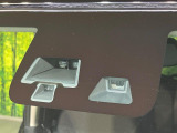 【インテリジェントエマージェンシーブレーキ】フロントカメラで前方の車両や歩行者を検知。衝突しそうな時は衝突被害軽減ブレーキが作動、衝突回避をサポート。より安全にドライブをお楽しみいただけます。