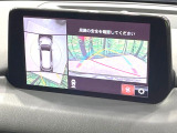 【360&deg;ビューモニター】専用のカメラにより、上から見下ろしたような視点で360度クルマの周囲を確認することができます☆死角部分も確認しやすく、狭い場所での切り返しや駐車もスムーズに行えます。