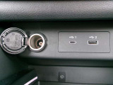 ソケット、USB、タイプC対応で便利です。