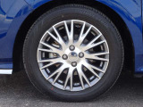 【タイヤ】 【純正16インチアルミホイール】《185/60R16》専用のアルミなのでお車のイメージぴったりですね!