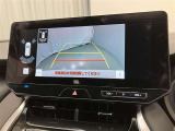 車庫入れや後方操作をサポート!苦手な駐車も安心のバックモニター付きです♪ガイド線も表示されますので、どこまで下がれば良いか目安にもなります☆