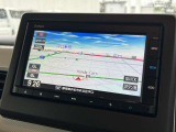 ホンダ純正ナビ(VXM-225Ci)なのでダッシュボードにスッキリと収まっています。ナビの案内があれば土地勘の無い所でも道に迷わず安心!見知らぬ土地へのドライブも一層楽しくなります!