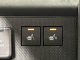 寒い日のドライブを快適にする運転席&助手席シートヒーターが付いてます。アクセサリーソケット(12V/120W)も装備されています。