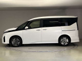 セレナ 1.4 e-POWER ハイウェイスターV 