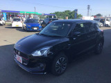 スタイリッシュな外装のスイフトRS ハイブリッド4WDで低燃費♪