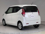 【ワイド保証】日産販売店の中古車には、無料で保証が付いています。走行距離無制限で、無料保証期間は1年間から。品質に自信があるから実現した、日産ならではの保証です。
