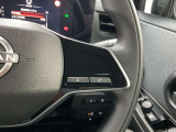 【ステアリングスイッチ】運転中に前方から目線をそらすことなくオーディオ等の操作が可能な便利機能!安心&快適なドライブを演出してくれます。