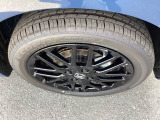この度は、当店のお車をご覧いただきまして誠にありがとうございます。当店では全国販売・納車も行っております。県によって陸送費用は異なりますのでお気軽にお問い合わせください。