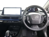 運転席のハンドル・シートは高さ調整が可能です