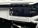 Apple CarPlay/Android Autotに対応したタッチスクリーン/Bluetooth接続によるミュージックプレイヤー接続/ハンズフリー通話