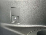後席のUSB端子が搭載されています。