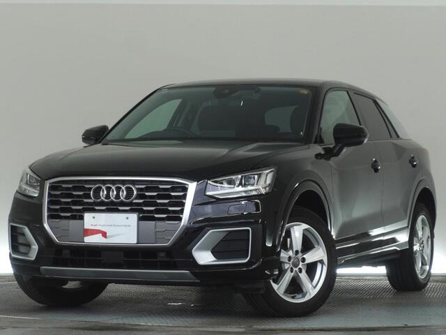 Q2 1.0 TFSI スポーツ 