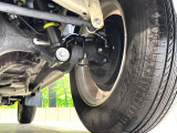 お車を安心してお乗りいただく為には、足回りの定期点検が欠かせません。サービスサポート(有償保証)では無料点検もご提供しており、安心のカーライフをお過ごしいただけるサポート体制が整っています。