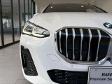 【ご納車後について】遠方のお客様はお住まいのエリアのBMWサービス工場にてメンテナンスを受けて頂けます。現地BMWへのお取次ぎなどもさせて頂きますのでご安心下さい。