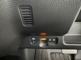 高速の出入りを楽にできるETC車載器付きです。