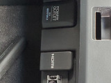 HDMIと電源ソケット