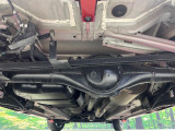 お車を安心してお乗りいただく為には、足回りの定期点検が欠かせません。サービスサポート(有償保証)では無料点検もご提供しており、安心のカーライフをお過ごしいただけるサポート体制が整っています。