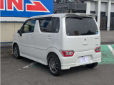 ナガイロングオートは運輸局から自動車の特定整備事業を認められた認証工場です!皆さまのお車を、優れた技術で点検整備しております!
