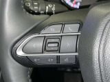 ステアリングスイッチ装備!運転しながら手元でオーディオの操作などができます。