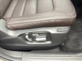 大人気SUV・CX-5入荷です!元当社試乗車!人気のクリーンディーゼルモデル!CX-5はフルモデルチェンジでガソリンモデルのみになりましたので、高年式のディーゼル車をお求めの方は是非お急ぎ下さい!