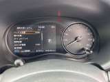 運転支援システムなどのお車の様々な情報がメーター内で確認、設定できます