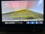 リアカメラ付で、後方をナビ画面で確認。車庫入れも安心です。もちろん、バックギアと連動しています。