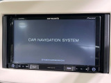 【ナビゲーション】目的地までしっかり案内してくれる使いやすいナビ。Bluetooth接続すればお持ちのスマホやMP3プレイヤーの音楽を再生可能!毎日の運転がさらに楽しくなります!!
