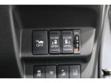 ◆◆両側電動スライドドア!!荷物で手が塞がる時など簡単にドアの開閉が出来ます!何より力いらずで開閉OK!女性やお年寄りにも優しい♪電動機能はOFFにもできますから元気なお子様の駆け出しも安心!