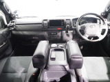 【R6年式/ハイエースバン/DARKPRIMEⅡ/ディーゼル4WD】オフロード&times;BLACKEDITION【全国納車可能】