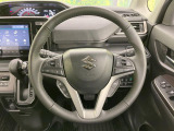 【純正革巻きステアリング】上質な革を使用することで、手にしっかり馴染みとても運転しやすいハンドルです♪