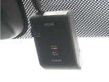 ◆ドライブレコーダー◆映像・音声などを記録する自動車用の装置です。 もしもの事故の際の記録はもちろん、旅行の際の思い出としてドライブの映像を楽しむことができます。